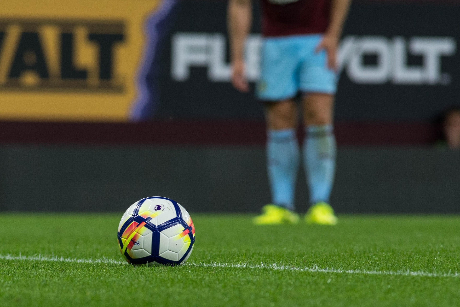 Hoe Transfers, Blessures en Teamveranderingen Jouw Sportweddenschappen Beïnvloeden: Sleutels tot Succes
